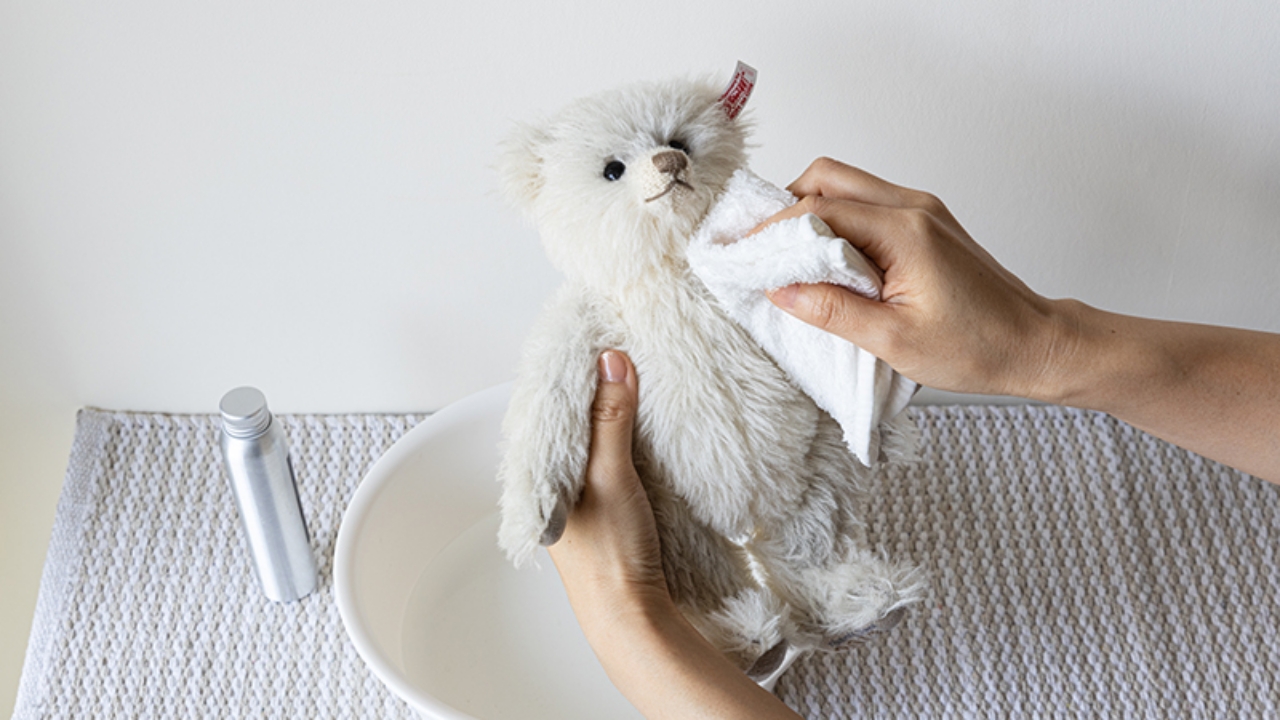 シュタイフ Steiff 小物 ぬいぐるみ 化学繊維×コットン ベージュ×アイボリー×ブラウン テディベア/画家 シュタイフ Steiff 小物 ぬいぐるみ 化学繊維×コットン ベージュ