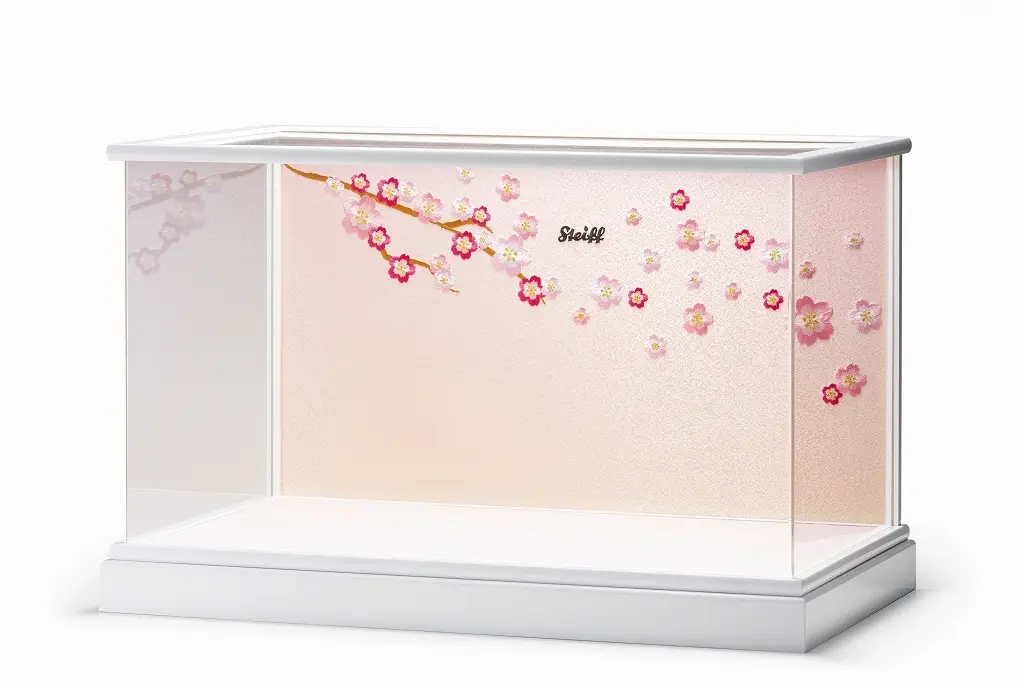 アクリルケース（ホワイト／桜刺繍）税込69,300円（本体価格63,000円）